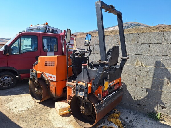 12#8423 Rullo compressore a vibrazione Hamm HD 12 in vendita - foto 1
