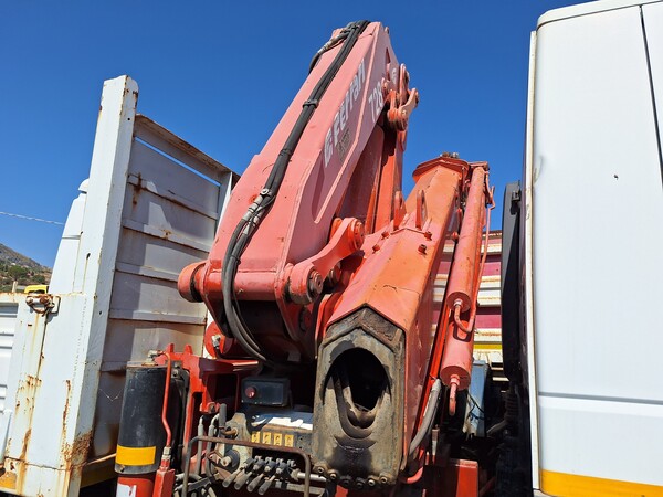 14#8423 Autocarro con pianale e gru Iveco Stralis 350 in vendita - foto 9