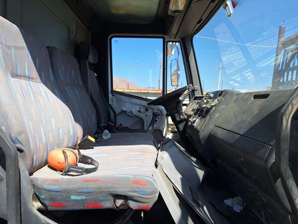21#8423 Autocarro ribaltabile Iveco 120E18 in vendita - foto 6