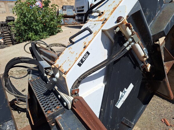 24#8423 Escavatrice a ruota Simex T 450 in vendita - foto 4