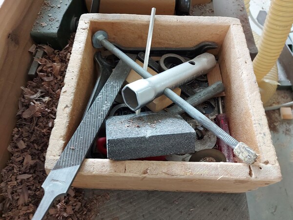 8#8426 Pialle per legno sega a nastro frese con accessori in vendita - foto 30