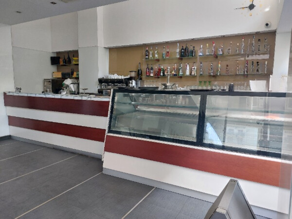 Attrezzature bar e ristoranti in vendita