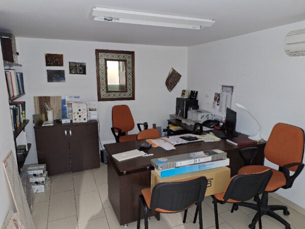 6#8439 Arredi da ufficio in vendita - foto 5