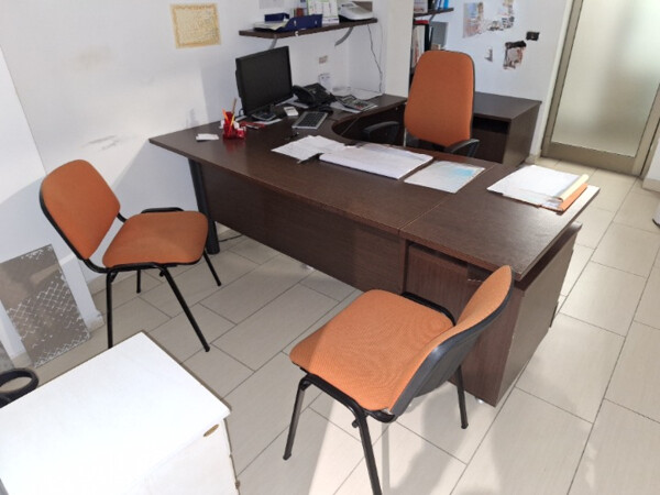 6#8439 Arredi da ufficio in vendita - foto 8