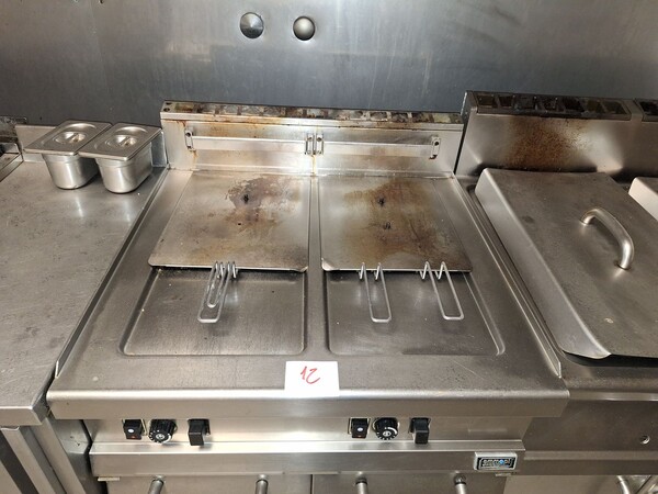 1#8442 Attrezzatura da cucina e arredo bar in vendita - foto 7