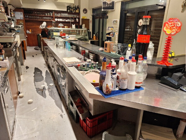 1#8442 Attrezzatura da cucina e arredo bar in vendita - foto 18