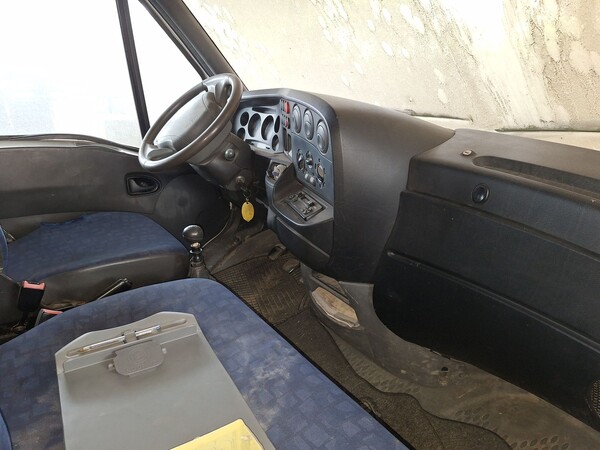 4#8445 Autocarro Iveco 35/A in vendita - foto 7
