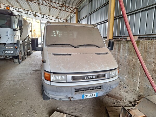 Autocarri in vendita