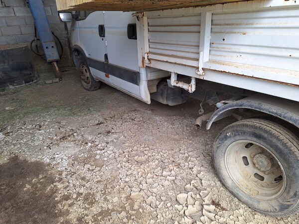 6#8447 Autocarro Iveco 35/E4 in vendita - foto 5