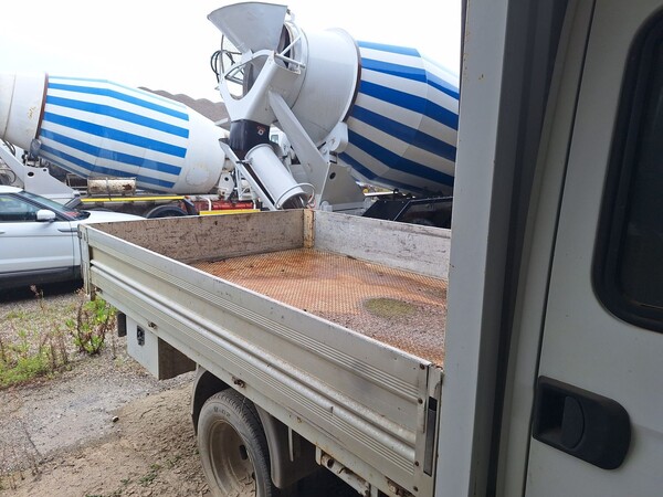 7#8447 Autocarro Iveco 35 in vendita - foto 3