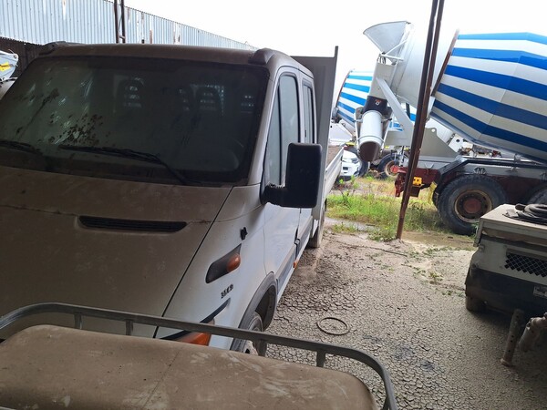 7#8447 Autocarro Iveco 35 in vendita - foto 4