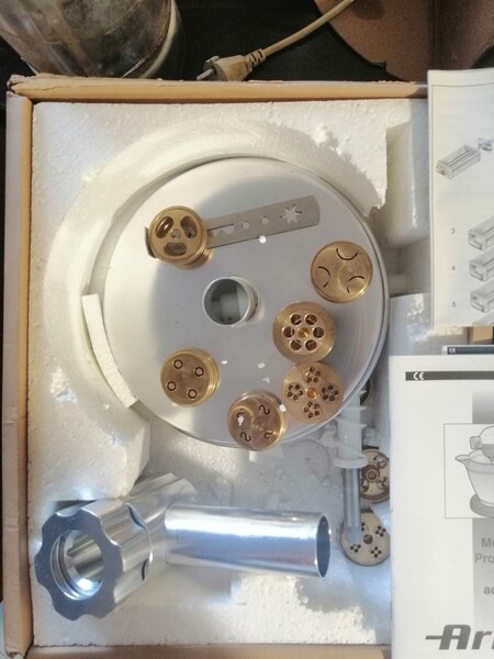 12#8448 Multichef professionale con accessori Ariete 2015 in vendita - foto 4