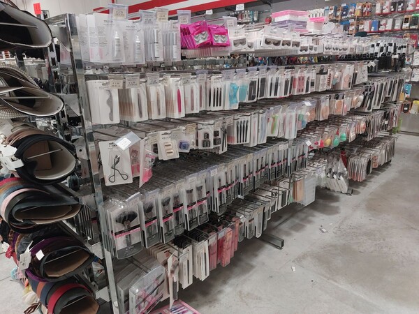 11#8450 Accessori Beauty in vendita - foto 18