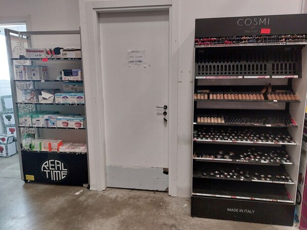 11#8450 Accessori Beauty in vendita - foto 21