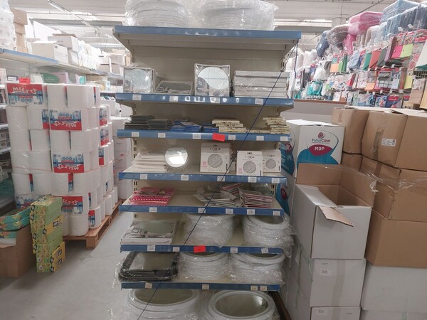 16#8450 Mobili e oggettistica di arredo casa in vendita - foto 9