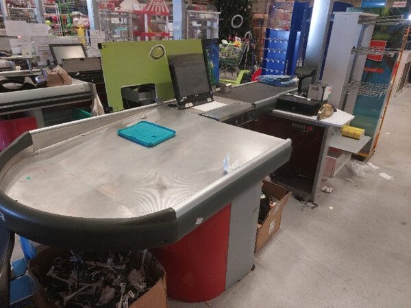 22#8450 Attrezzatura commerciale in vendita - foto 4