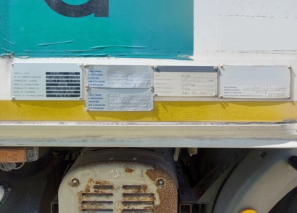 1#8454 Autocarro isotermico Iveco  Eurocargo 120E22 in vendita - foto 11