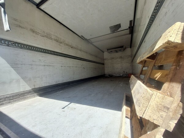 1#8454 Autocarro isotermico Iveco  Eurocargo 120E22 in vendita - foto 13