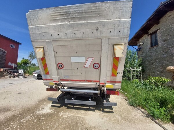 1#8454 Autocarro isotermico Iveco  Eurocargo 120E22 in vendita - foto 14