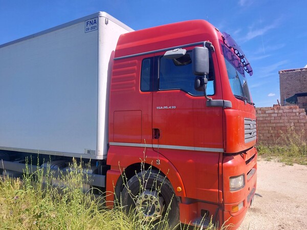 3#8454 Autocarro isotermico Man TGA 26.430 in vendita - foto 9