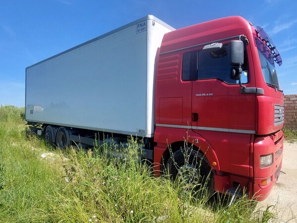 3#8454 Autocarro isotermico Man TGA 26.430 in vendita - foto 10