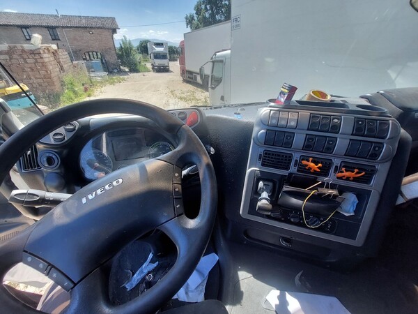 4#8454 Trattore stradale Iveco 450 in vendita - foto 11