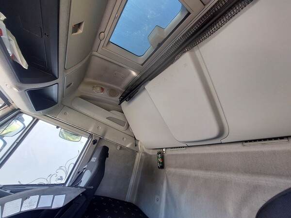 4#8454 Trattore stradale Iveco 450 in vendita - foto 12