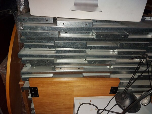 1#8455 Scaffalature e arredamento vario in vendita - foto 8