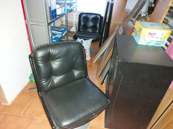1#8455 Scaffalature e arredamento vario in vendita - foto 23
