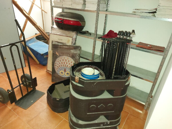 1#8455 Scaffalature e arredamento vario in vendita - foto 50