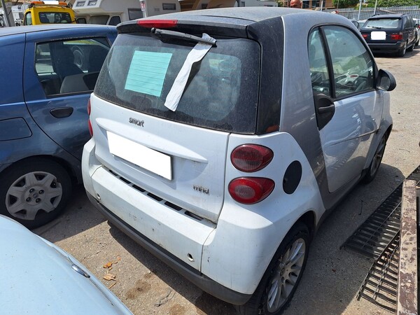 2#8461 Autovettura Smart Fortwo coupè 1.0 in vendita - foto 3