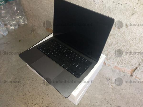 2#8462 Macbook pro model A2442 - 512 GB in vendita - foto 2