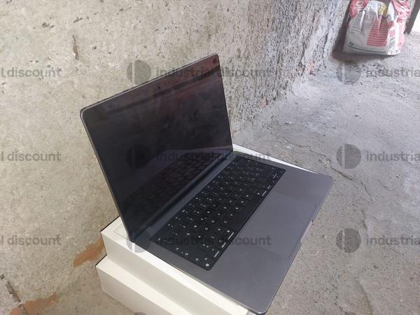 2#8462 Macbook pro model A2442 - 512 GB in vendita - foto 3