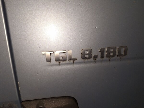 6#8464 Autocarro Man TGL8.180 isotermico con sponda idraulica in vendita - foto 7