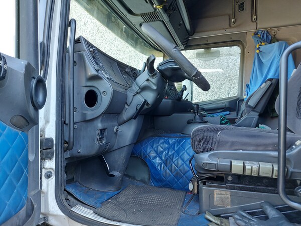 5#8467 Trattore stradale con ralla Scania in vendita - foto 12