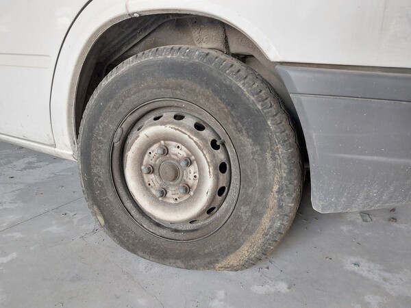 1#8488 Autocarri Mercedes e Piaggio in vendita - foto 9