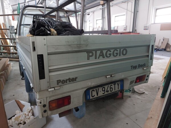 1#8488 Autocarri Mercedes e Piaggio in vendita - foto 20