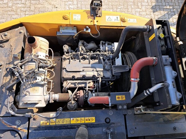 3#8492 Escavatore cingolato Case CX 130C in vendita - foto 3