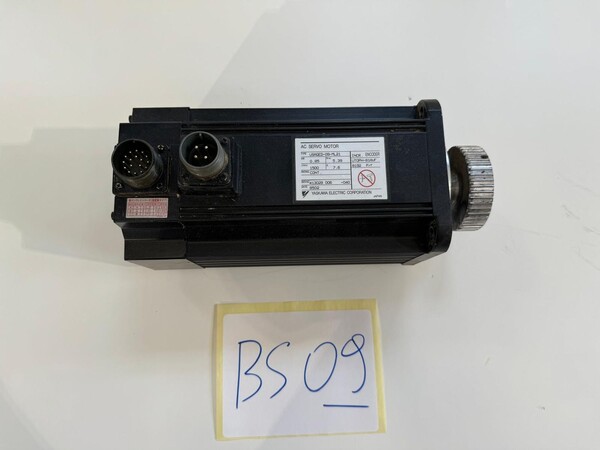 25#8495 Servomotore per spostamento assi Cnc in vendita - foto 1