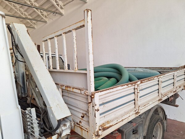 3#8504 Autocarro Fiat Iveco TurboDaily con cassone ribaltabile e gru in vendita - foto 9