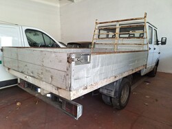 Autocarro Iveco Daily con cassone fisso e cabina allungata - Lotto 6 (Asta 8504)