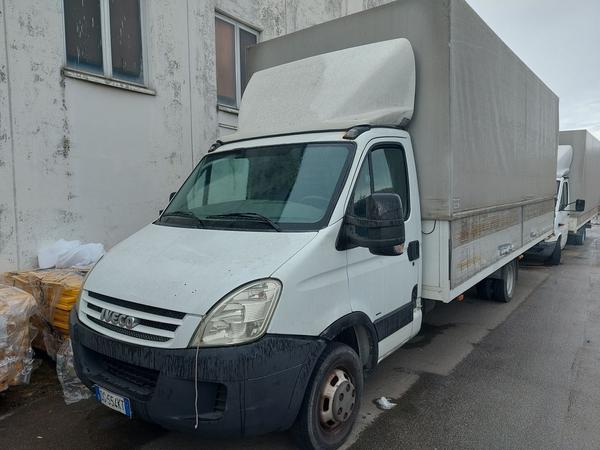 494#8509 Autocarro Iveco Daily in vendita - foto 1