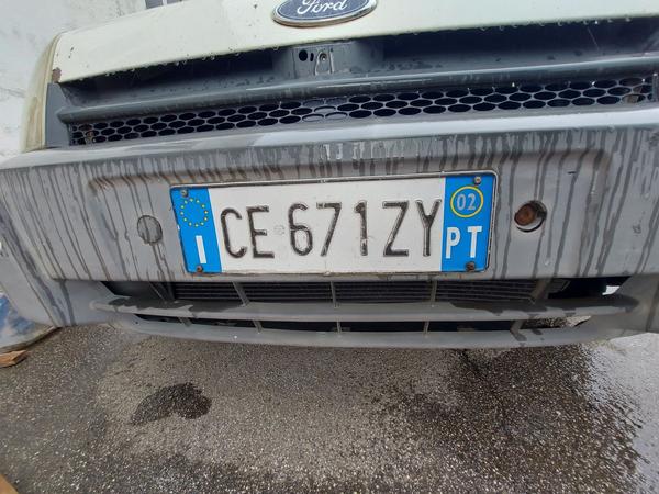 496#8509 Autocarro Ford Transit in vendita - foto 2