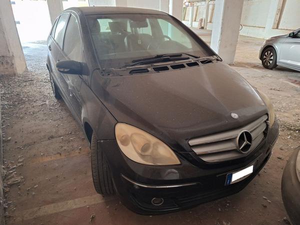 3#8520 Autovettura Mercedes B200 1.9D in vendita - foto 4