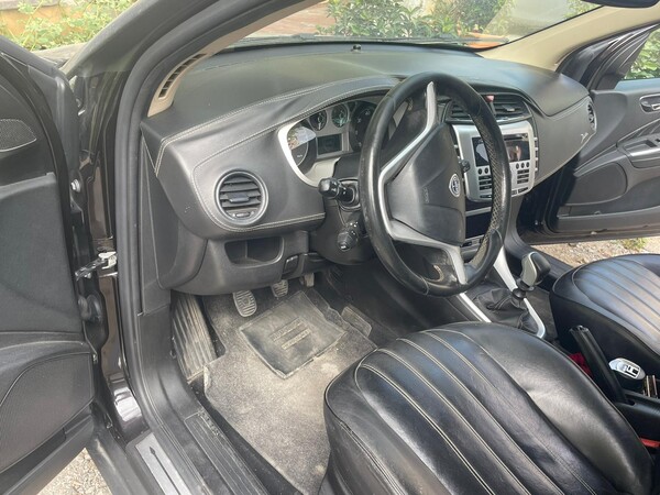 1#8529 Autovettura Lancia Delta in vendita - foto 7