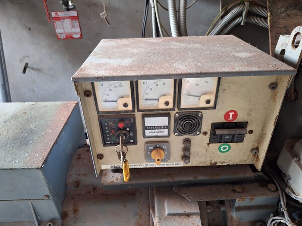 25#8533 Gruppo elettrogeno 60 Kw in vendita - foto 4