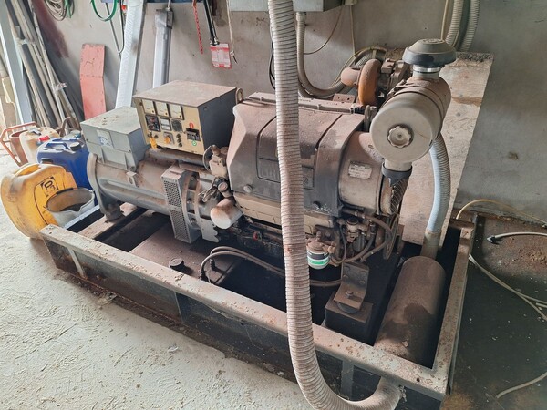 25#8533 Gruppo elettrogeno 60 Kw in vendita - foto 6
