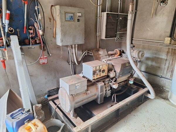 25#8533 Gruppo elettrogeno 60 Kw in vendita - foto 9