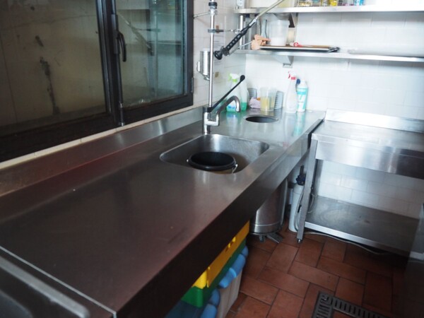 Attrezzature bar e ristoranti in vendita