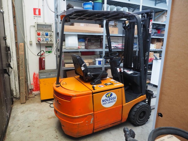 42#8549 Carrello elevatore Still in vendita - foto 1